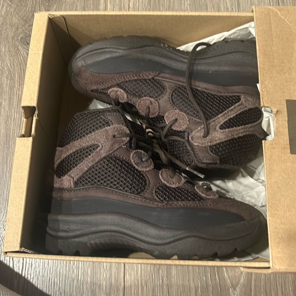 Yeezy desert boot